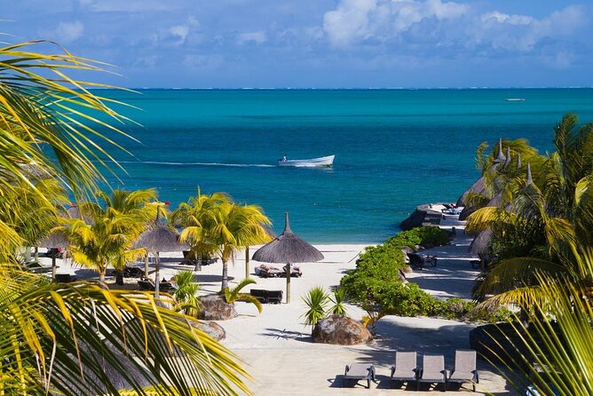 Mauritius Private Transfers: Airport and Ground Services - A fair word about driving standards