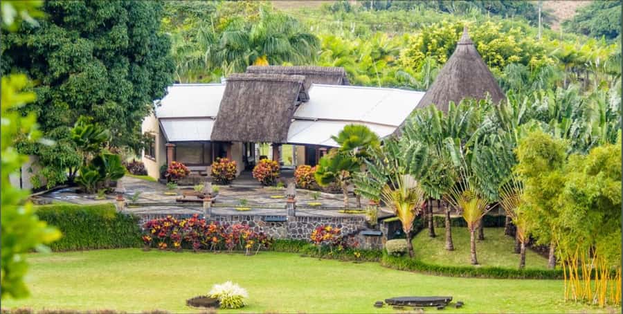 Mauritius: Scenic Bike Trails with Gear & Shuttle - Riding through southern Mauritius
