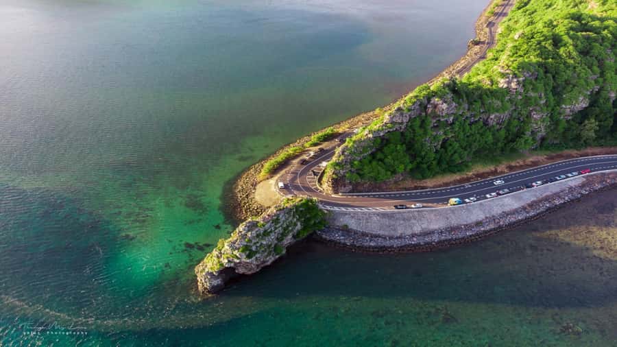 Mauritius: Southern Tour Incl. Adventure Park & Le Morne - Valles des Couleur for quad bikes and zip lines