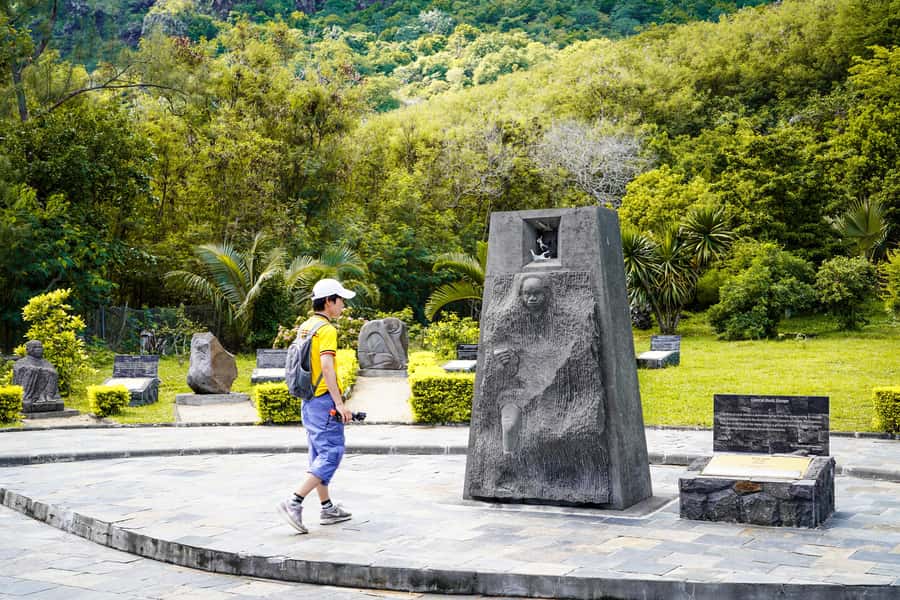 Mauritius: Sunrise Mountain Hike with Southwest Road-trip - Black River Gorges and Alexandra Falls