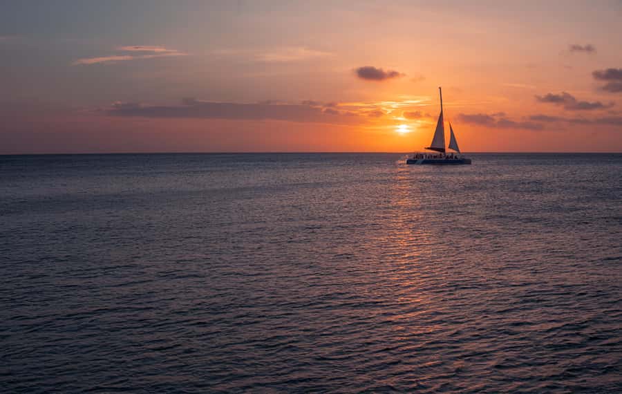 North of Mauritius: Sunset Catamaran Cruise, Drinks & Snacks - Drinks and snacks on board