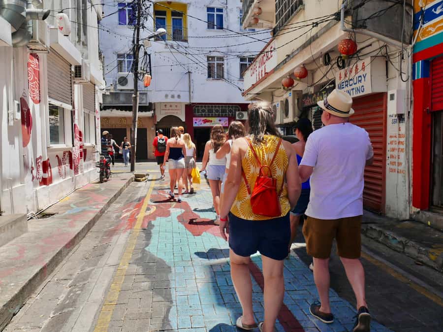 Port Louis: Street Eats and City Highlights Walking Tour - China Town: a flavorful opening in Port Louis