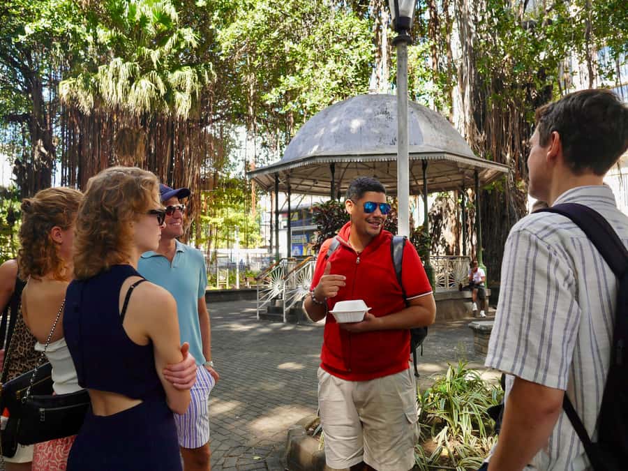 Port Louis: Street Eats and City Highlights Walking Tour - Central Market: a practical finish