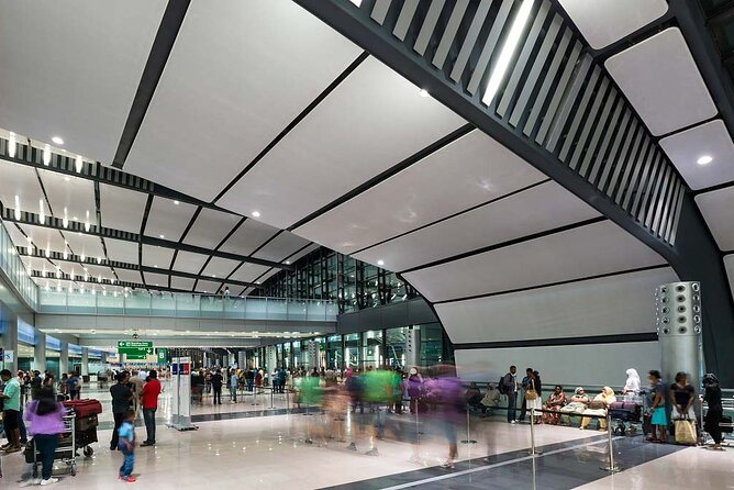 Private Airport/hotel Transfers - The airport-to-hotel ride: direct, private, and practical