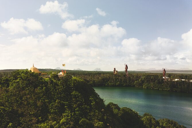 Private Full Day Tour in Mauritius - Black River Gorges: the broadest natural stop