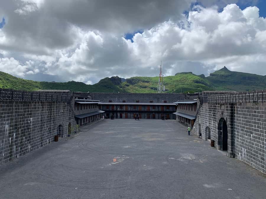 Private Full Day Tour of Port Louis and Northern - Mont Choisy and Grand Baie for a change of pace
