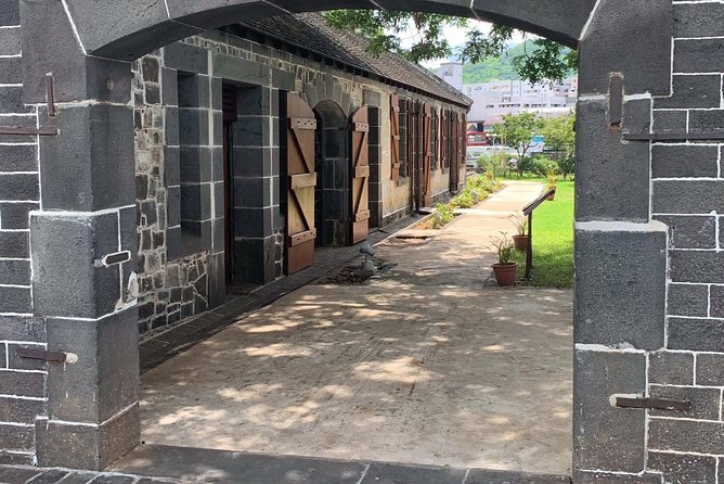 Private Guided Tour of Northern Mauritius with Shopping in Port Louis - Who should book this northern Mauritius tour?
