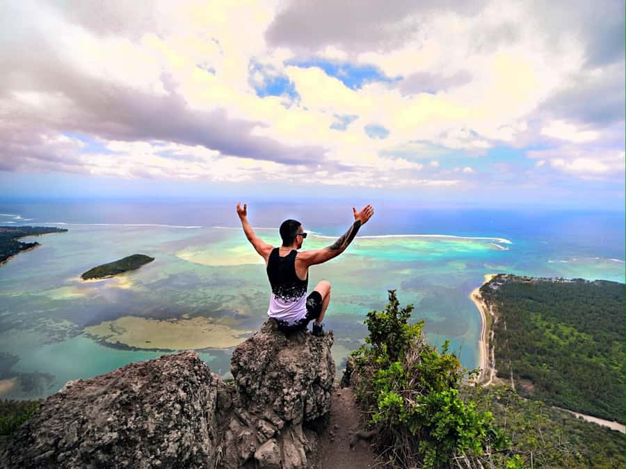 PRIVATE LeMorne Mountain Picturesque Hike-UNESCO Recognised - Why Le Morne is more than a viewpoint