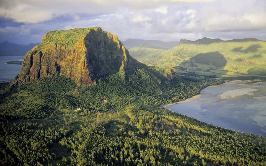 PRIVATE LeMorne Mountain Picturesque Hike-UNESCO Recognised - Who should choose this hike