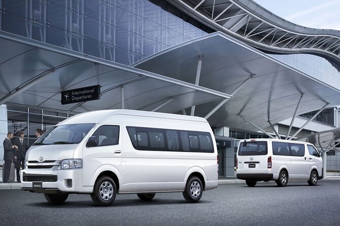 Private Transfer - Standard Vehicle - The ride to your hotel, with time to look around