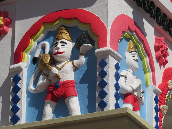 ROUTE OF INDIAN SPIRITUALITY - The first Tamil kovil at Cap Malheureux