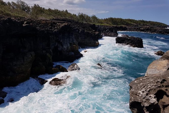 South Mauritius Day Trip: Quad and Sea - Blue Bay: glass-bottom boat and short snorkeling session