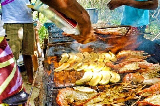 Speedboat Ile aux Cerfs + GRSE Waterfall, BBQ and Bar - A fast route through Mauritius’ east coast
