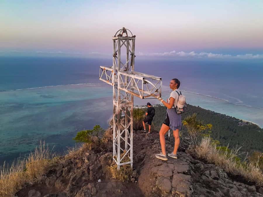 Sunrise hike at Le Morne Brabant with Local Guides (UNESCO) - Key points to know before you book