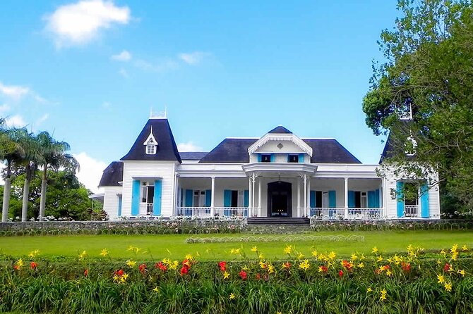 The Gorgeous East: Bois Cheri Tea factory, Rhumerie St-Aubin, Mahebourg & Lunch - Why this southeast Mauritius tour works
