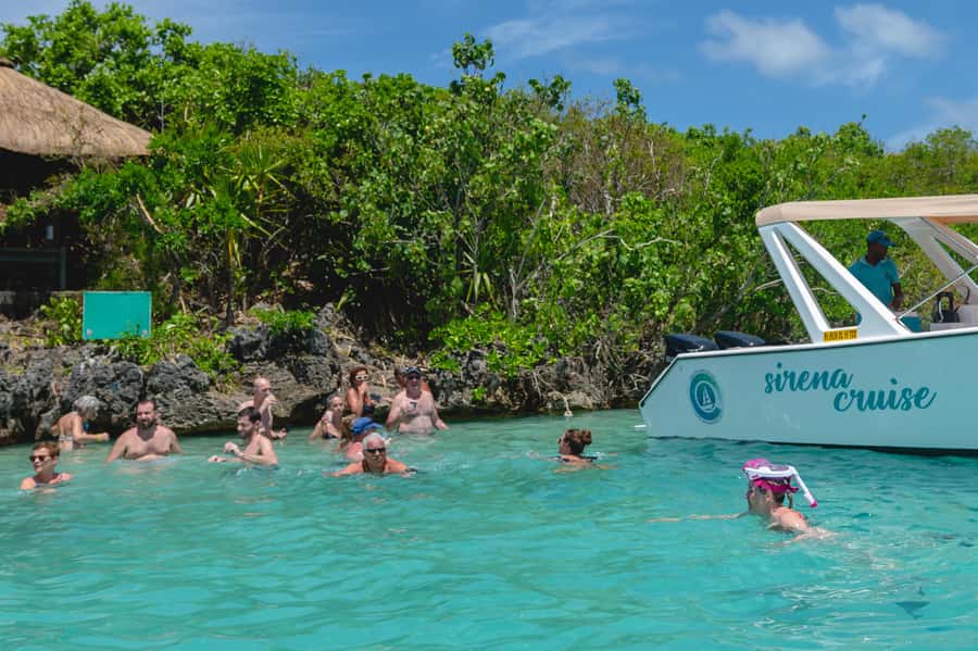 Trou d'Eau Douce: 5 Islands Tour with Snorkeling and BBQ - Setting out from Cabane du Pêcheur